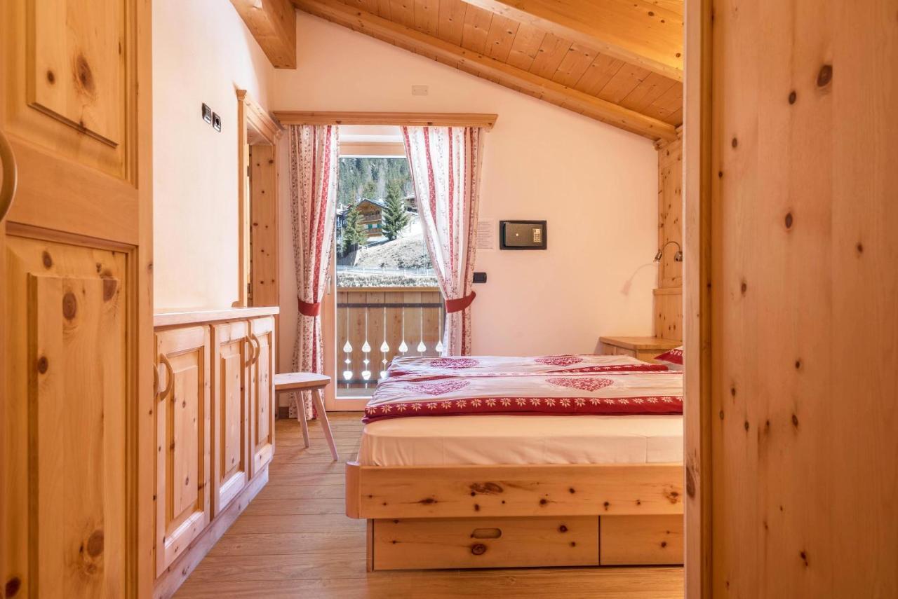 Villa Doris Canazei Buitenkant foto
