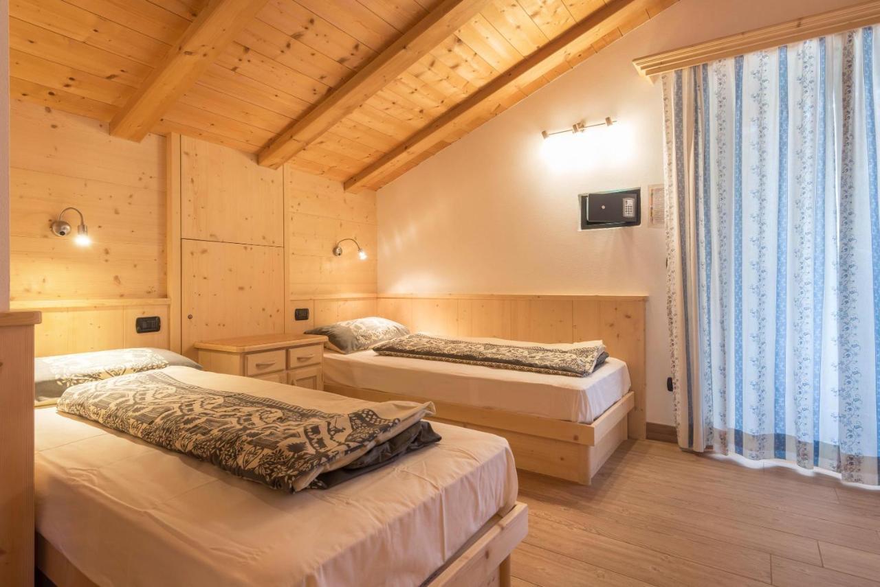 Villa Doris Canazei Buitenkant foto